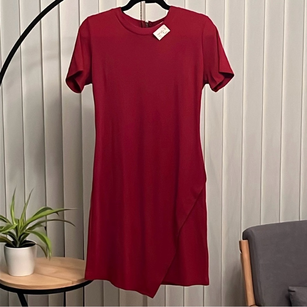Women's Bodycon Red Ribbed
Dress - Picture 2 of 8
